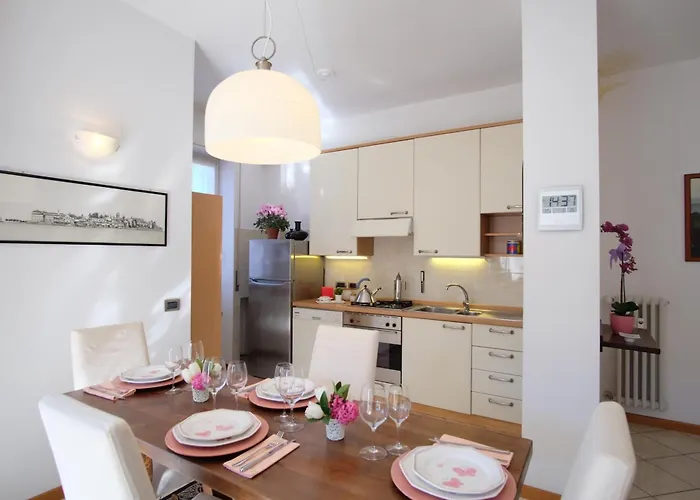 Dama Del Ginevra Lejlighed *