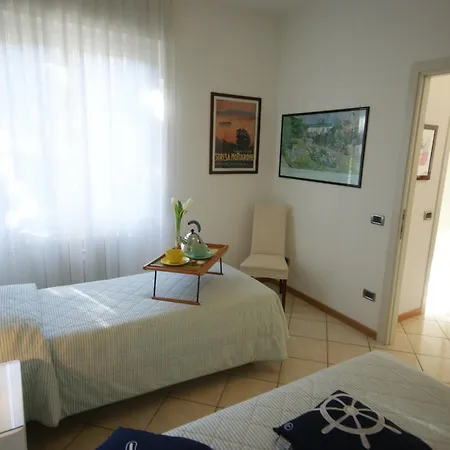 Dama Del Ginevra * Stresa