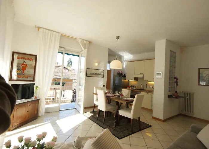 Dama Del Ginevra ストレーザ